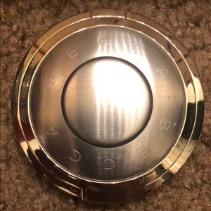 Becca champagne split in “Prosecco Pop/Amaretto”